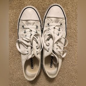 Converse low top sneakers, white cloth fabric